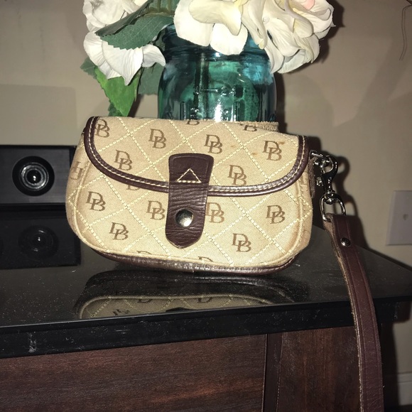 Dooney and Burke Wristlet - Picture 1 of 4
